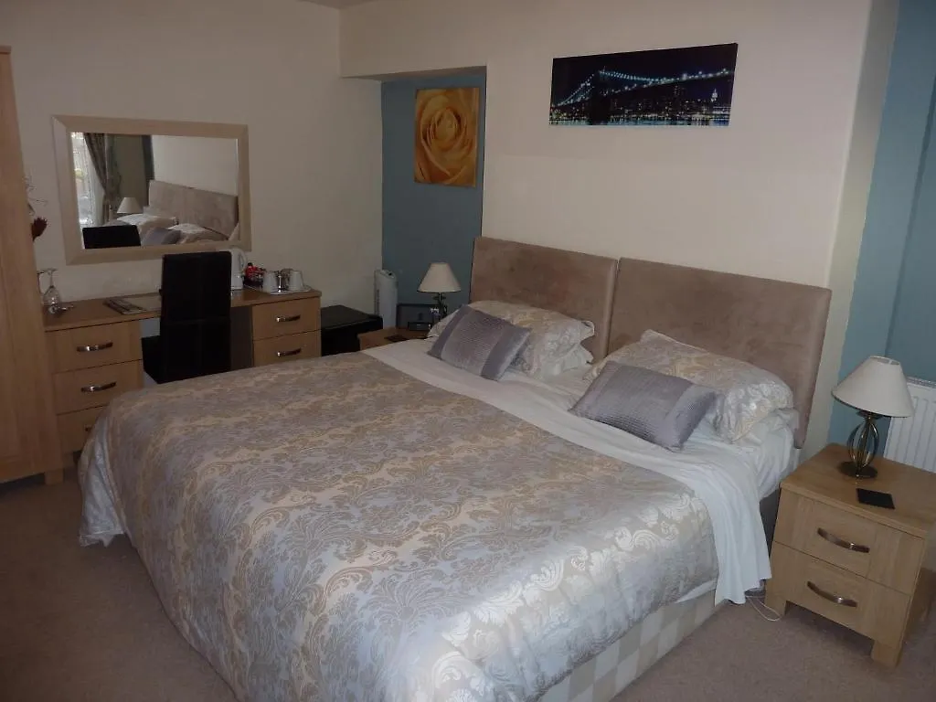Heworth Guest House York 4*,  United Kingdom