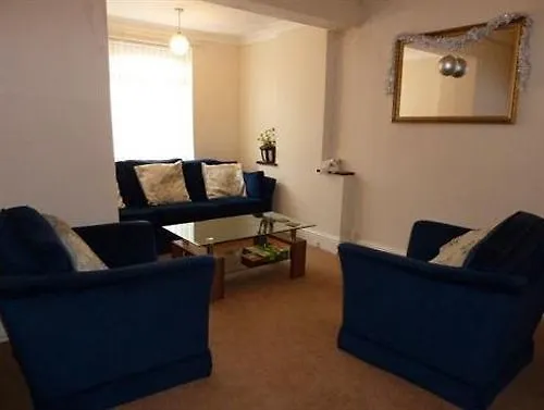 Heworth Guest House York 4*,